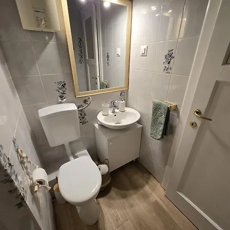 Apartamento Adela *
